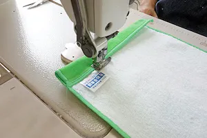 本縫いミシン